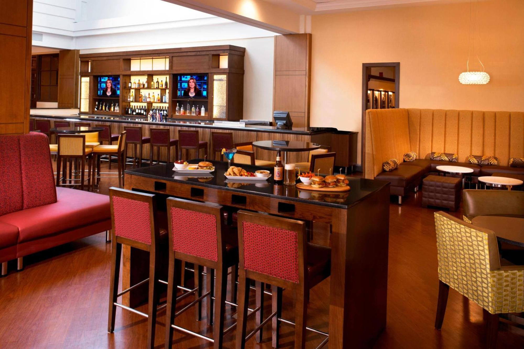 Hotel Detroit Marriott Troy Restaurant foto