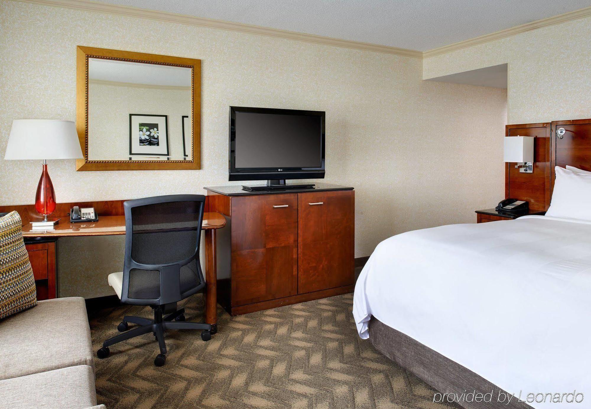 Hotel Detroit Marriott Troy Exterior foto